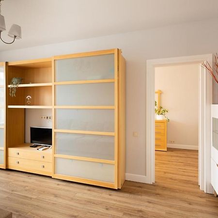 Cozy 2 Bedroom Apartment In Riga Centre ภายนอก รูปภาพ
