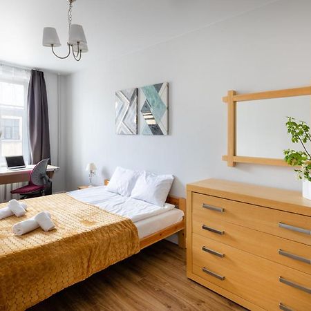 Cozy 2 Bedroom Apartment In Riga Centre ภายนอก รูปภาพ