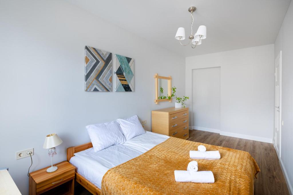 Cozy 2 Bedroom Apartment In Riga Centre ภายนอก รูปภาพ