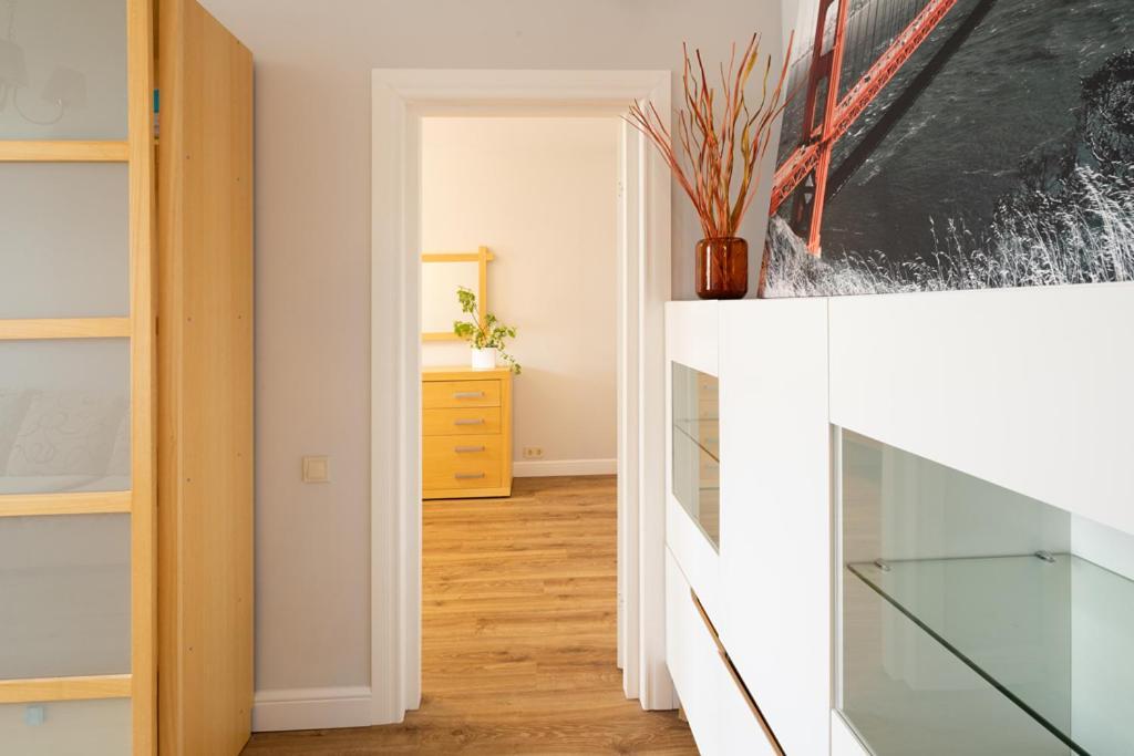Cozy 2 Bedroom Apartment In Riga Centre ภายนอก รูปภาพ