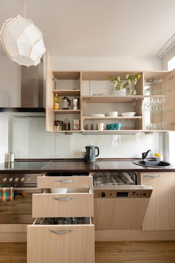 Cozy 2 Bedroom Apartment In Riga Centre ภายนอก รูปภาพ
